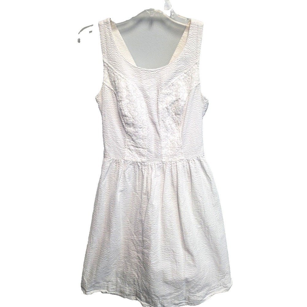 Lilly Pulitzer Size 4 White Eyelet‎ Seersucker Dress Embroidered Pockets Cotton